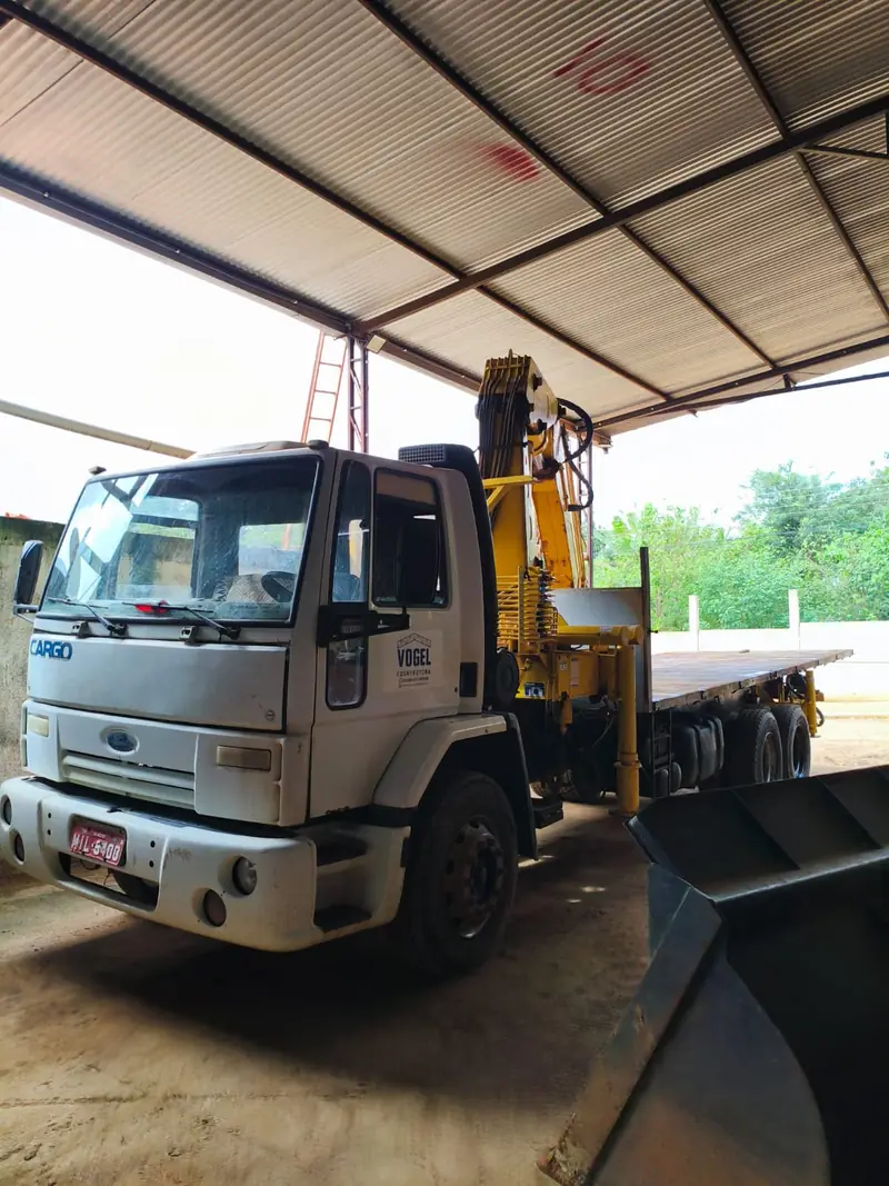 Ford Cargo Munck